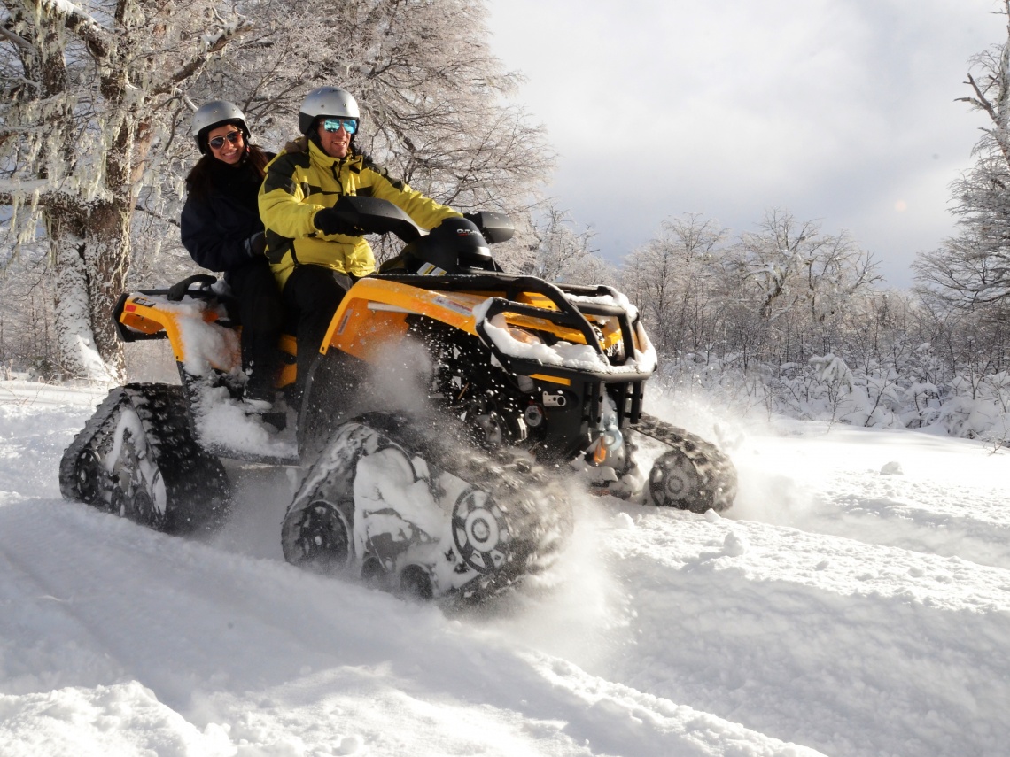 Tracked quadricycles (ATVs with snow chains) 1