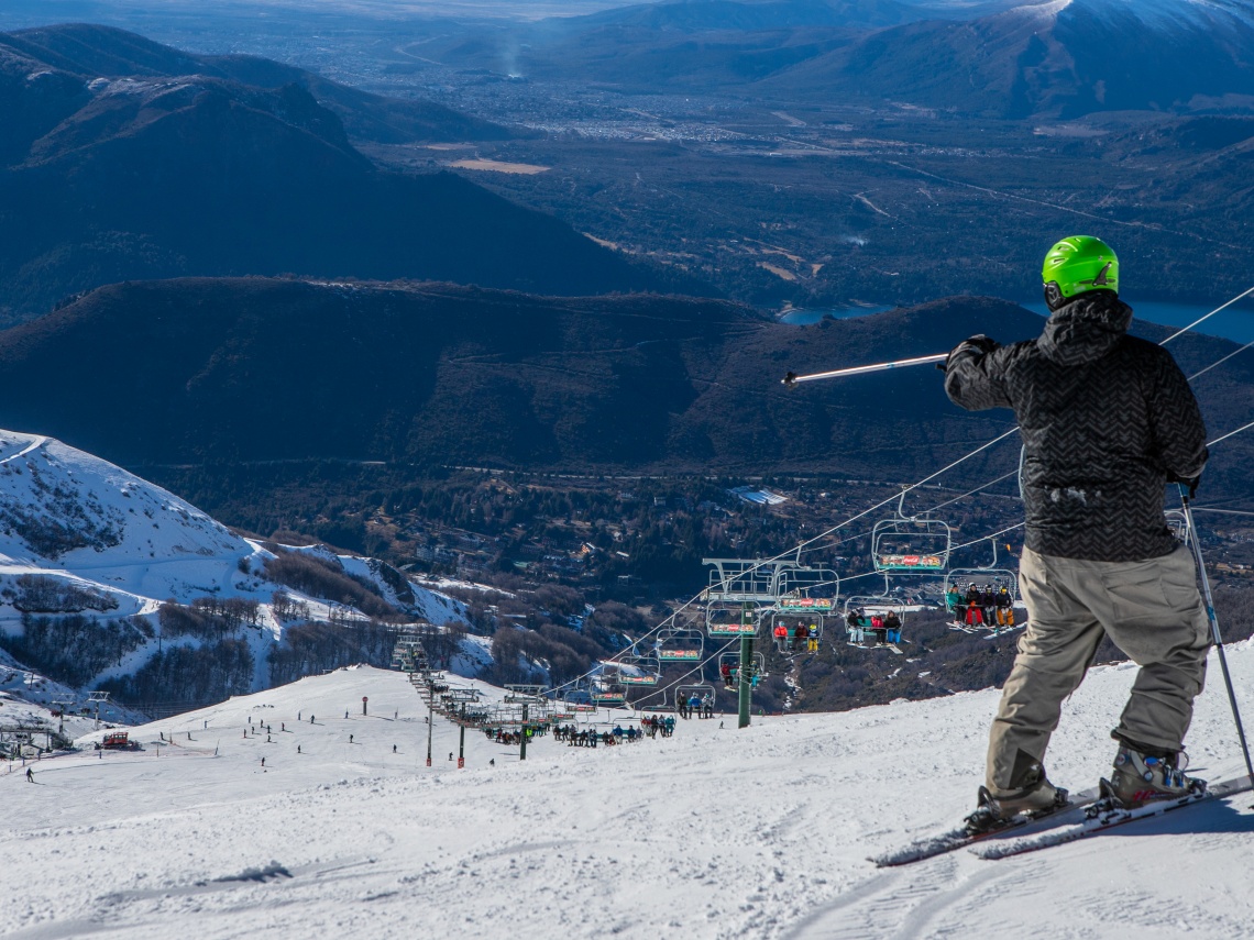 Pase + Traslado + Equipo de Ski o Snowboard en Cerro Catedral 5